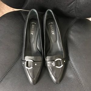 Bally Women’s size 39 1/2 “Yule” leather dress loafers